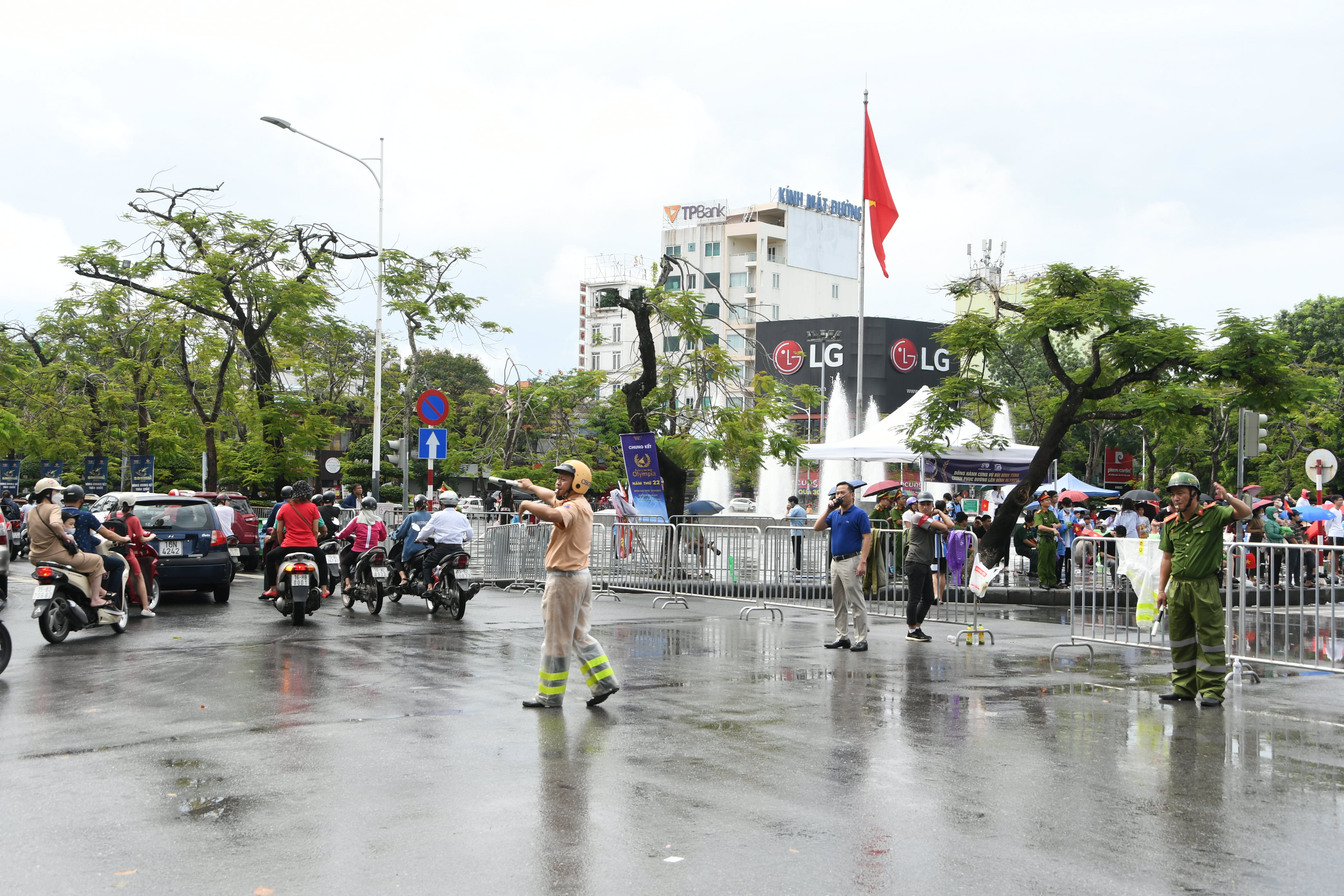 Công an quận Hồng Bàng: Bảo đảm ANTT, TTATGT phục vụ điểm cầu truyền hình Chung kết toàn quốc Đường lên đỉnh Olimpia